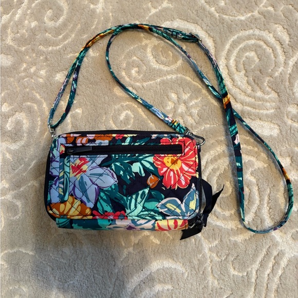 Vera Bradley Floral Crossbody Bag - Picture 3 of 4